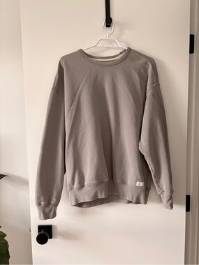 Hollister Crewneck Sweatshirt - Light Gray Taupe